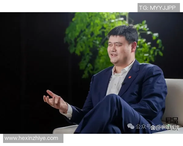 姚明钞票短袖引领时尚潮流成为年轻人夏季必备单品