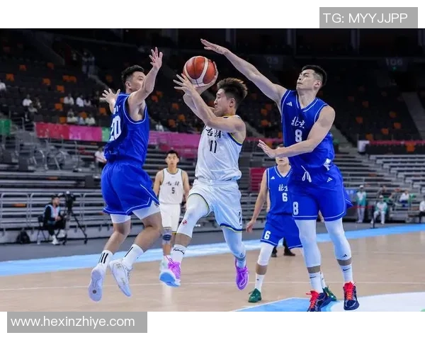 赛后分析:北京篮球队与深圳篮球队的战术意识与表现对比 赛后分析:北京篮球队与深圳篮球队的战术意识与表现对比