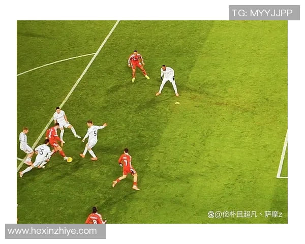 英超激战莱比锡与曼联0比0平局引发争议判罚引爆全场气氛 英超激战莱比锡与曼联0比0平局引发争议判罚引爆全场气氛