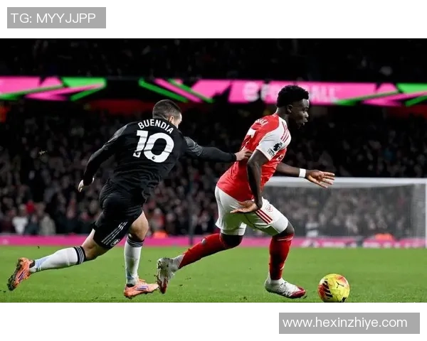 英超精彩对决阿森纳大胜里昂神奇扑救引发全场欢呼