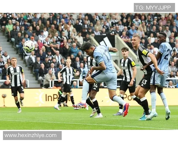 英超惊天逆转热刺战胜巴萨引发全场狂欢战术分析揭秘